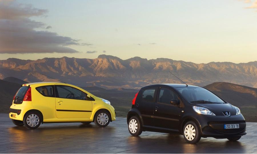  Peugeot 107 2006 года  (фото 19 из 48)